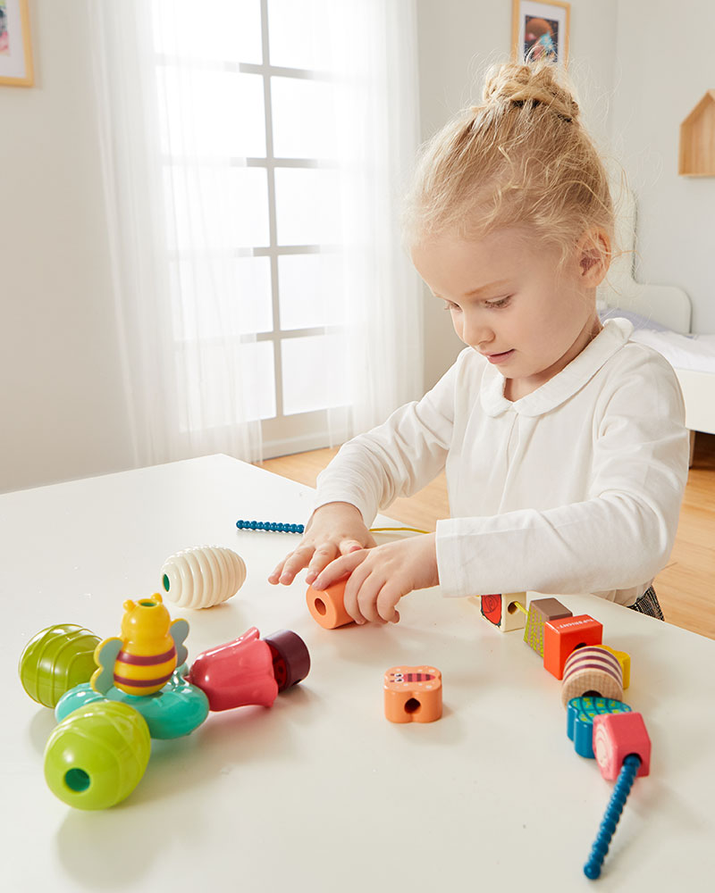 Beads Educational Baby Toy - Topbright ®️ - 小小的手爱上串珠